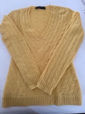 Ralph Lauren Cashmere Cableknit V-Neck Sweater
